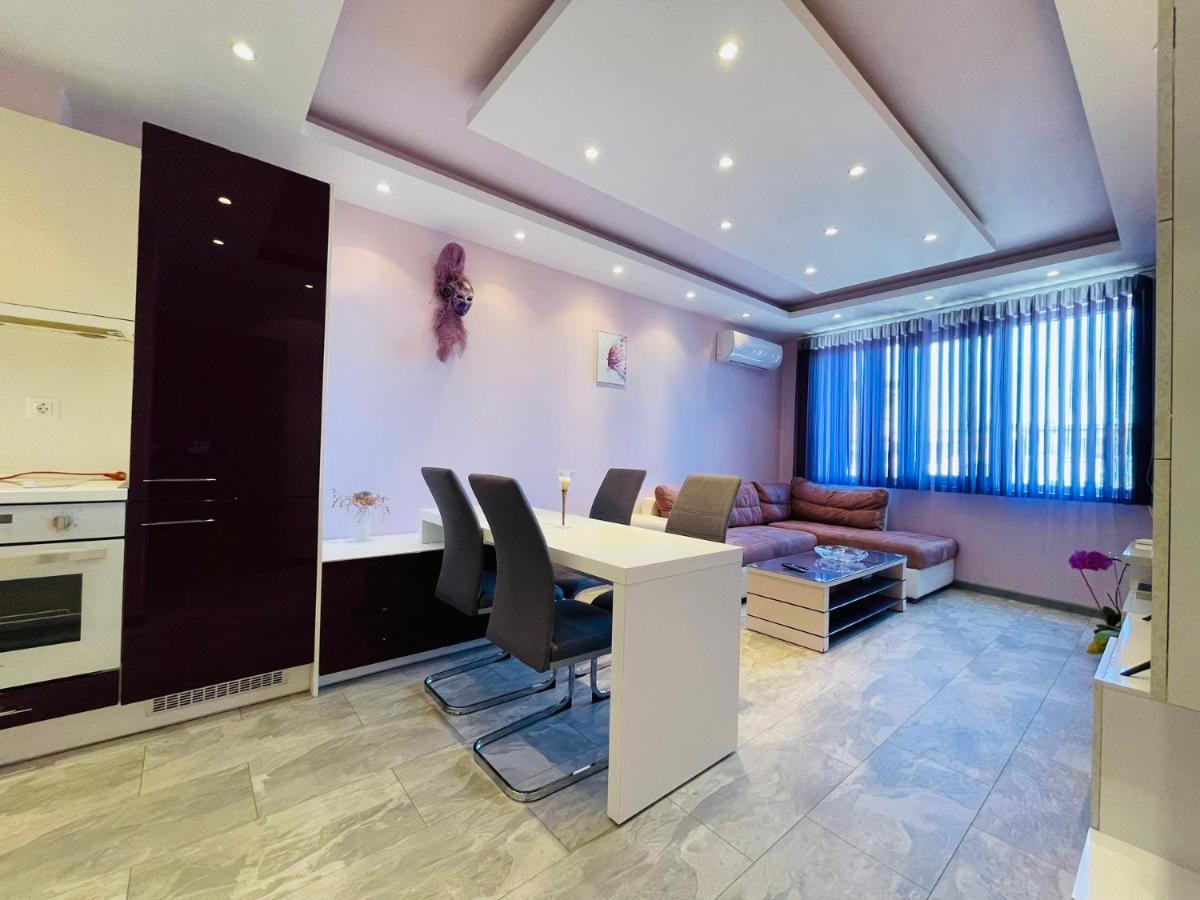 Апартамент Чаролит / Apartment Charoite Μπουργκάς Εξωτερικό φωτογραφία
