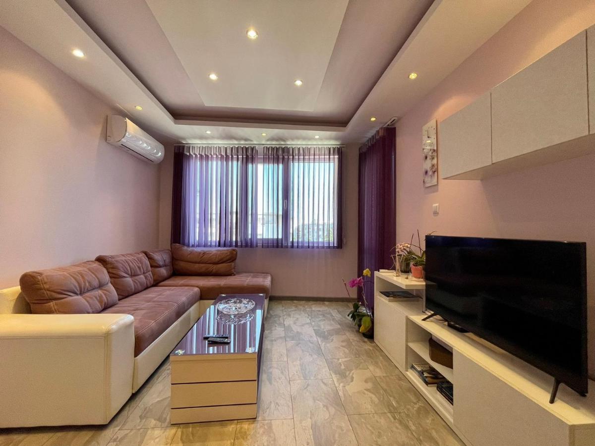 Апартамент Чаролит / Apartment Charoite Μπουργκάς Εξωτερικό φωτογραφία