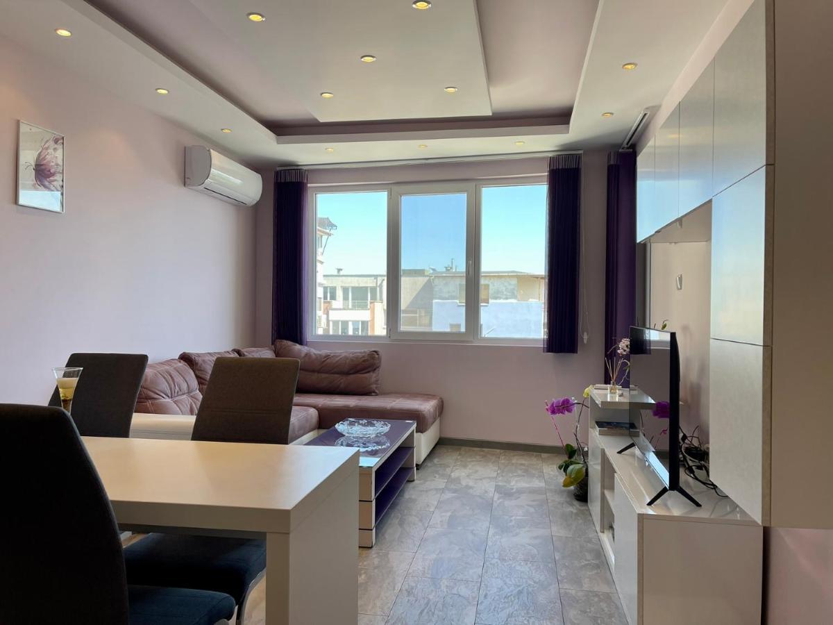 Апартамент Чаролит / Apartment Charoite Μπουργκάς Εξωτερικό φωτογραφία
